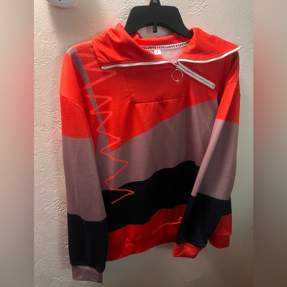 Exclusively heart extra large long sleeve zip up. Hi neck wear